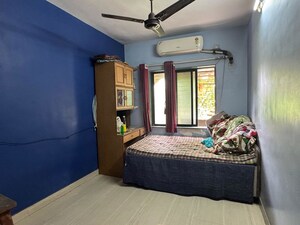 Bedroom in 2 BHK Apartment at Dombivli East – for Rent