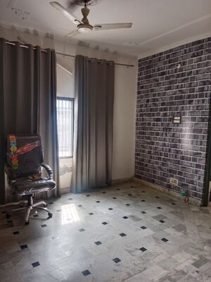Room in 2 BHK Independent House at Huda – for Rent