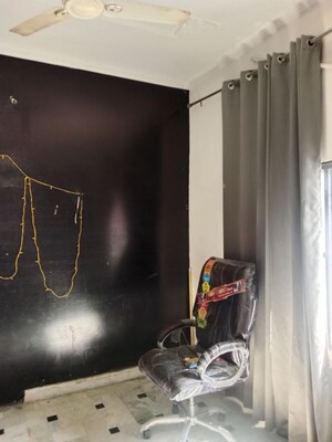 Room in 2 BHK Independent House at Huda – for Rent