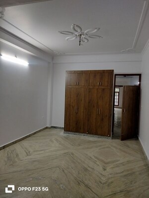Bedroom in 2 BHK Builder Floor at Gomti Nagar – for Rent