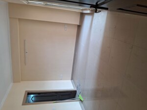 Furnished Amenities in 3.5 BHK Apartment at Aims Golf City, Sector 75 – for Rent