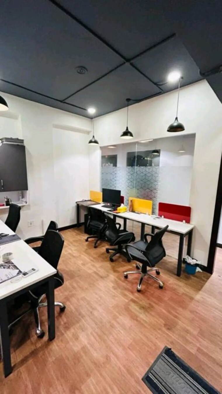 Team Area, sector 2 Commercial Office Space 400 Sq.Ft. In Sector 2 Noida 10137542