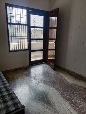 Room in 2 BHK Independent House at Huda – for Rent