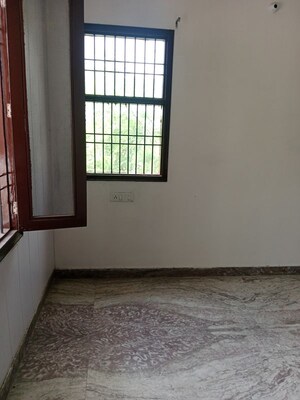 Room in 2 BHK Independent House at Huda – for Rent