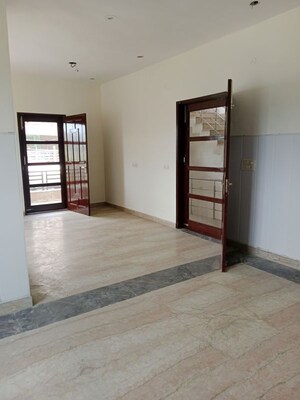 Building Lobby in 2 BHK Independent House at Huda – for Rent