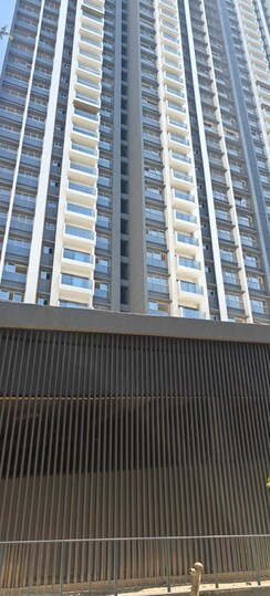 4 BHK + Servant Room Apartment For Sale in Sheth 72 West
