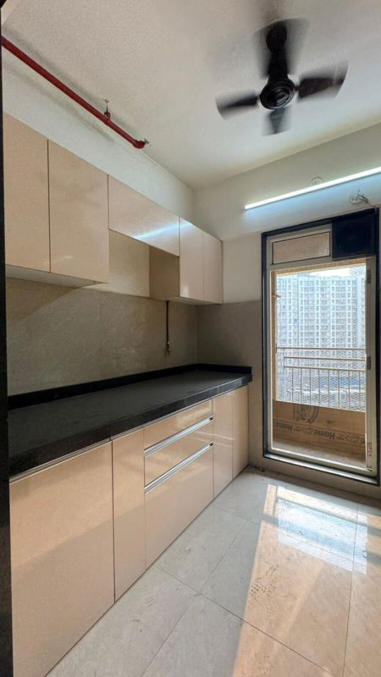 Kitchen/pantry, jp-north-elara 2 Bedroom 720 Sq.Ft. Apartment In Mira Road Thane 10137564