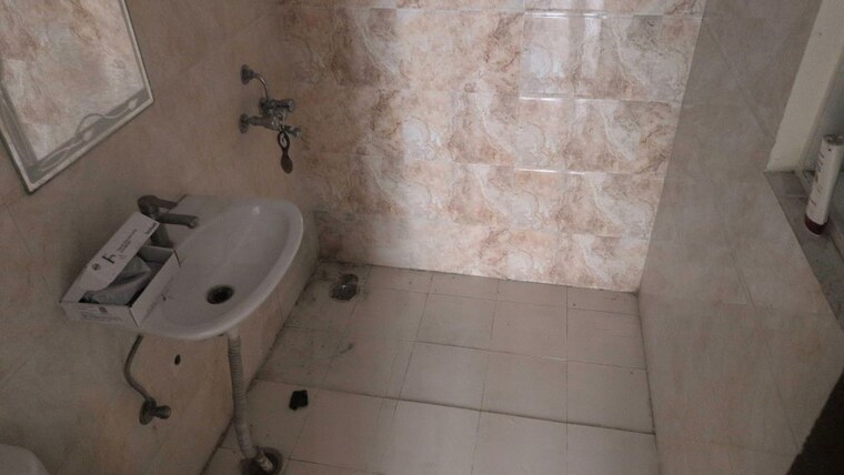 Bathroom, anthem-french-apartment 2 Bedroom 845 Sq.Ft. Apartment In Sector 16b Greater Noida Greater Noida 9296722