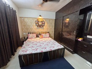Bedroom in 2.5 BHK Apartment at Essen Shonest Towers, Wakad – for Rent