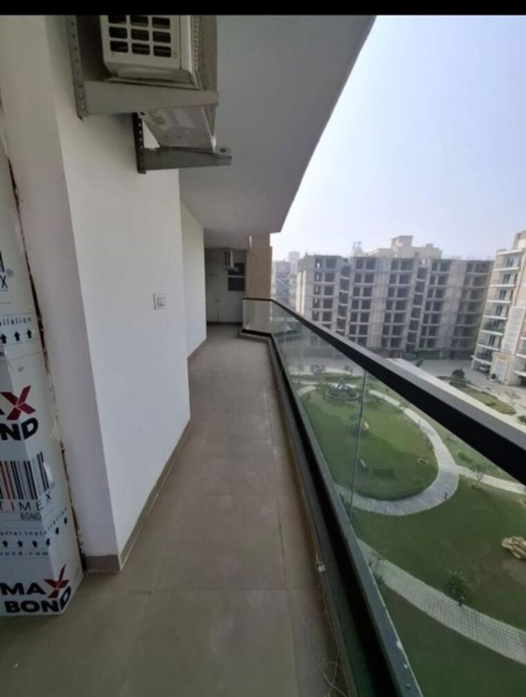 Kitchen, hermitage-centralis 3 Bedroom 1800 Sq.Ft. Apartment In Vip Road Zirakpur 10137642