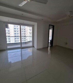 Room in 3 BHK Apartment at Hermitage Centralis, Vip Road – for Rent