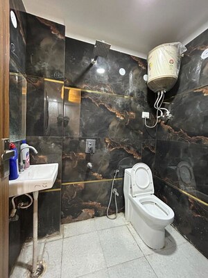 Master Bedroom in 2 BHK Builder Floor at Saket – for Rent