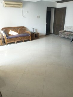 3.5 BHK Apartment For Rent in Dorabjee Paradise Building A&B Condominium