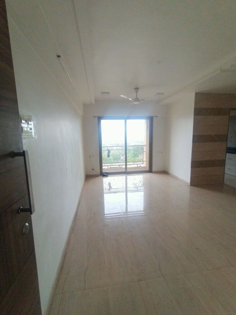 Room, madhav-palacia 3 Bedroom 850 Sq.Ft. Apartment In Ghodbunder Road Thane 10137679