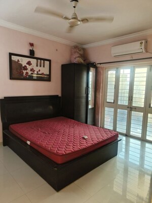 Bedroom in 2 BHK Apartment at GK Rose Valley, Pimple Saudagar – for Rent