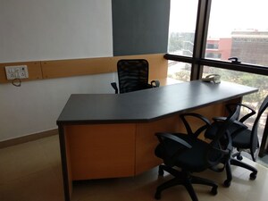  Office Space For Rent in Platinum Techno Park, Vashi Sector 30