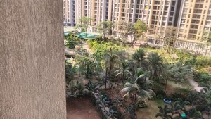 Master Bedroom in 2 BHK Apartment at Raymond Ten X Habitat, Pokhran Road No Two – for Rent