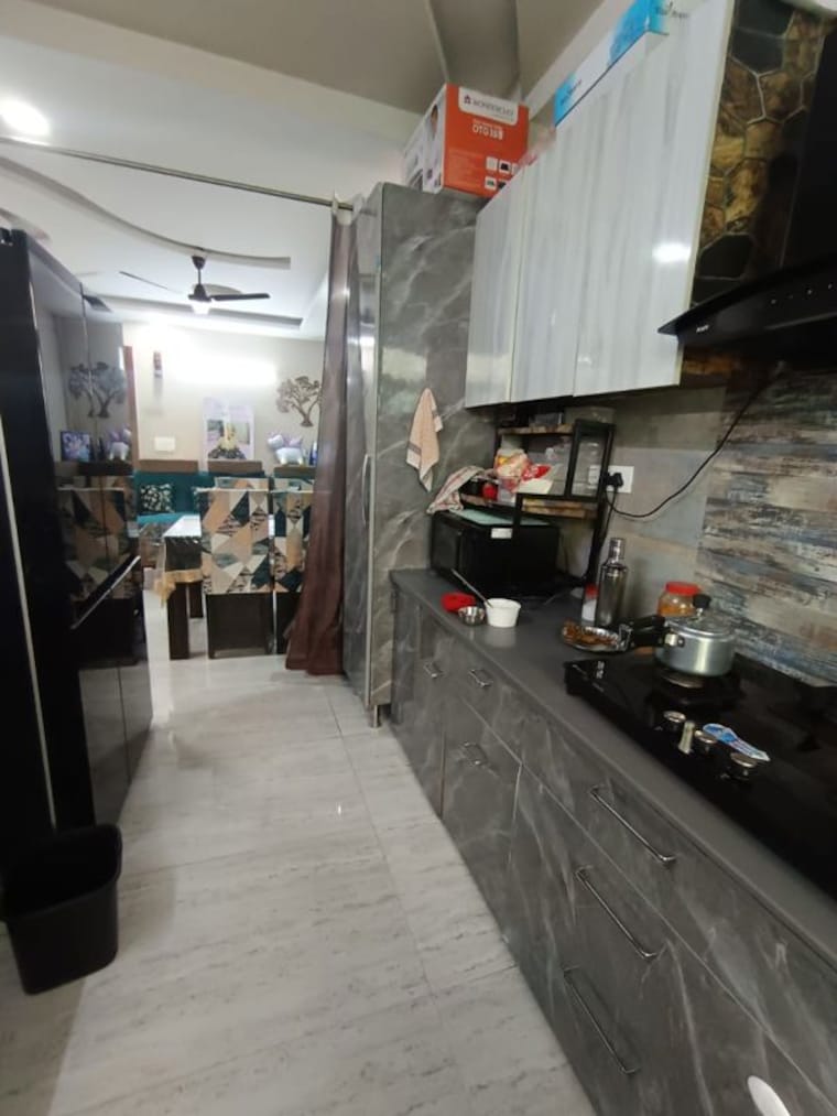 Kitchen, green fields colony 4 Bedroom 250 Sq.Yd. Builder Floor In Green Fields Colony Faridabad 10137698