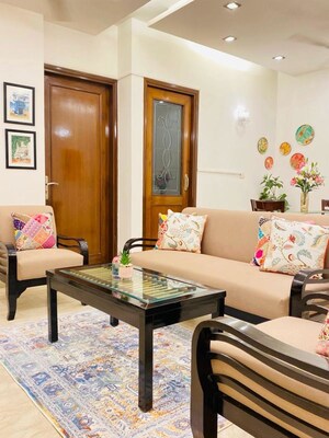 2 BHK Builder Floor For Rent in Defence Colony