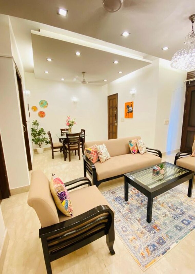 Bedroom, defence colony 2 Bedroom 150 Sq.Yd. Builder Floor In Defence Colony Delhi 10137709