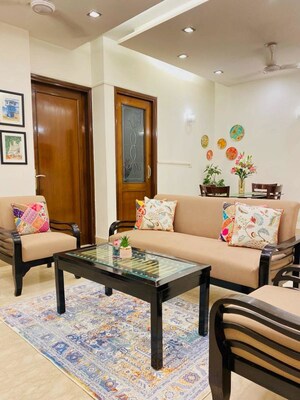 Bedroom in 2 BHK Builder Floor at Defence Colony – for Rent