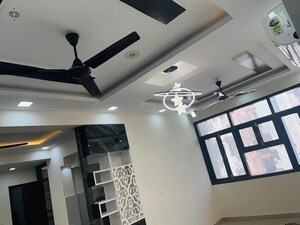 Furnished Amenities in 3 BHK Apartment at Dwarka – for Rent