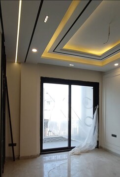 4 BHK + Pooja Room,Extra Room Builder Floor For Sale in Sector 28