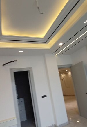 Building Lobby in 4 BHK Builder Floor at Sector 28 – for Sale