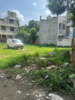 Plot For Sale in Golf Course Road