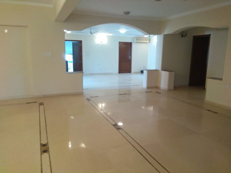 undefined, sector 45 6+ Bedroom 8000 Sq.Ft. Villa In Sector 45 Gurgaon 10137727