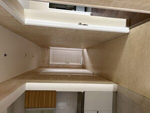 Kitchen in 3.5 BHK Apartment at Unitech Uniworld Gardens, Sector 47 – for Rent