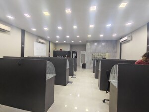 Team Area in  Office Space at Kalpataru Plaza, Malad West – for Rent