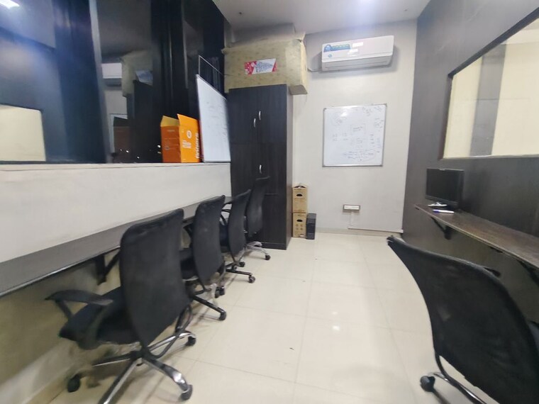 Team Area, kalpataru-plaza Commercial Office Space 800 Sq.Ft. In Malad West Mumbai 10137755