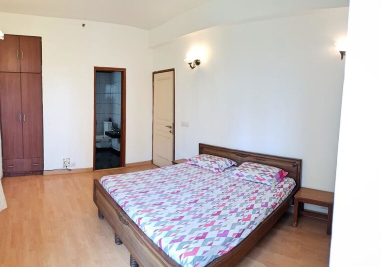 Bedroom, unitech-uniworld-gardens 3.5 Bedroom 2027 Sq.Ft. Apartment In Sector 47 Gurgaon 10137786