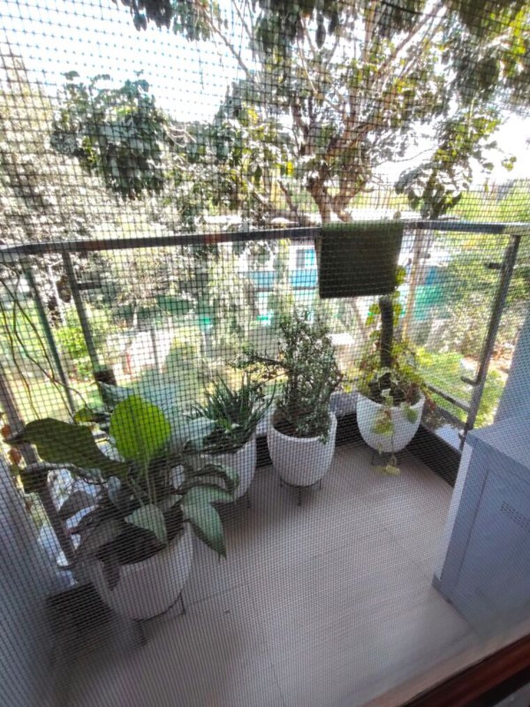 Balcony, vasant kunj 3 Bedroom 1700 Sq.Ft. Apartment In Vasant Kunj Delhi 10137809