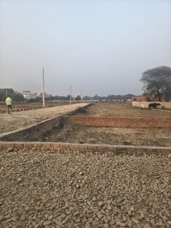 Plot For Sale in Anam Valley