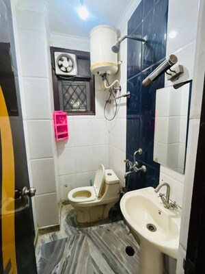 Master Bedroom in 1 BHK Builder Floor at Saket – for Rent