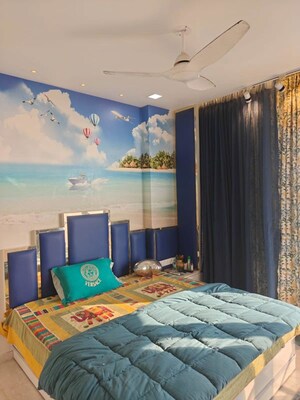 Bedroom in 2 BHK Apartment at Lodha The Park, Worli – for Rent