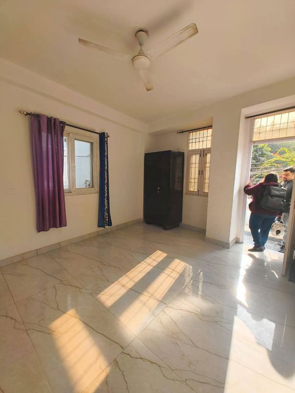 1 BHK Builder Floor For Rent in Saket