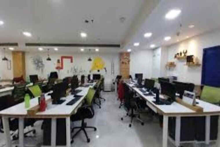 Team Area, andheri east Commercial Office Space 500 Sq.Ft. In Andheri East Mumbai 10137870