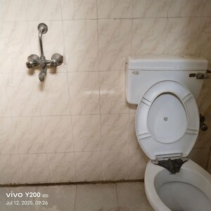 Bathroom in 1 BHK Builder Floor at Kohli One Malibu Town, Sector 47 – for Rent