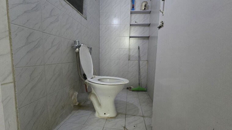 Bathroom, shree-shivdham-chs 1 Bedroom 450 Sq.Ft. Apartment In Malad West Mumbai 10137897