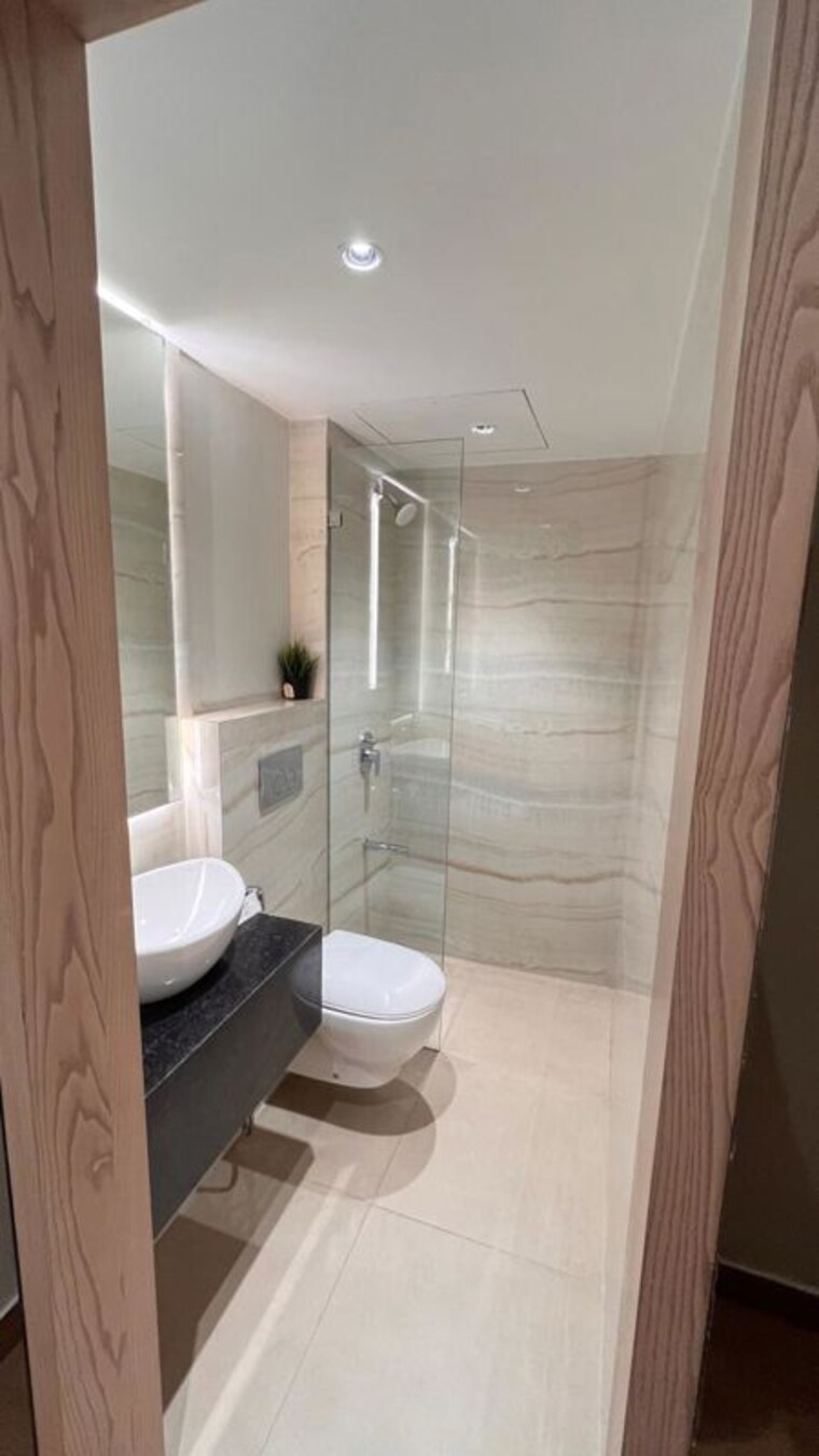 Bathroom, siddha-sky 3 Bedroom 916 Sq.Ft. Apartment In Sion Mumbai 10137898