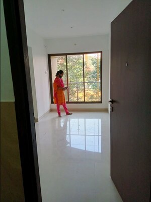 Room in 2 BHK Apartment at Karmvir Avant Sky Villa, Goregaon East – for Rent