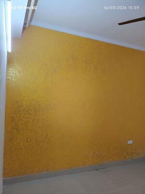 Room in 2 BHK Apartment at Supertech Ecovillage II, Sector 16b Greater Noida – for Rent