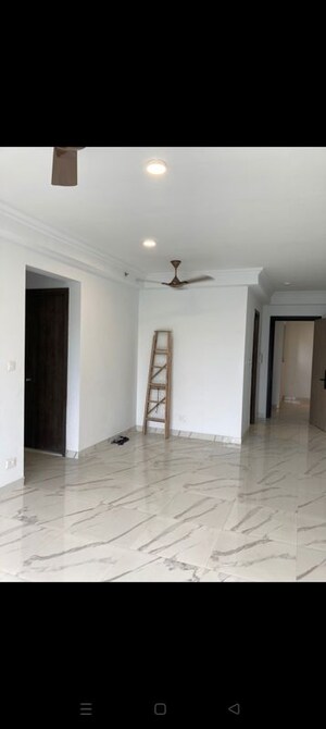 Room in 2 BHK Apartment at Risland The Icon, Dhokali – for Rent