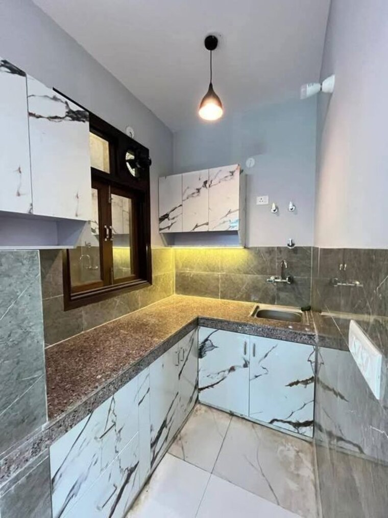 Kitchen, saket 3 Bedroom 1000 Sq.Ft. Builder Floor In Saket Delhi 10137931