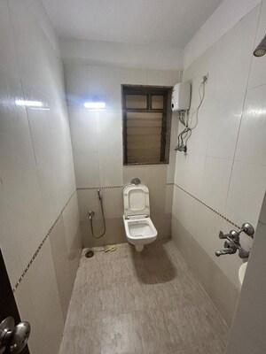 Attached Bathroom in 2 BHK Apartment at Azad Nagar – for Rent