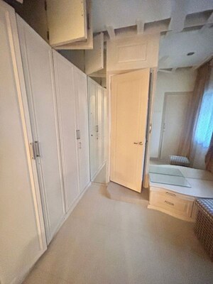 Building Lobby in 3 BHK Villa at Silver Sand, Juhu – for Rent