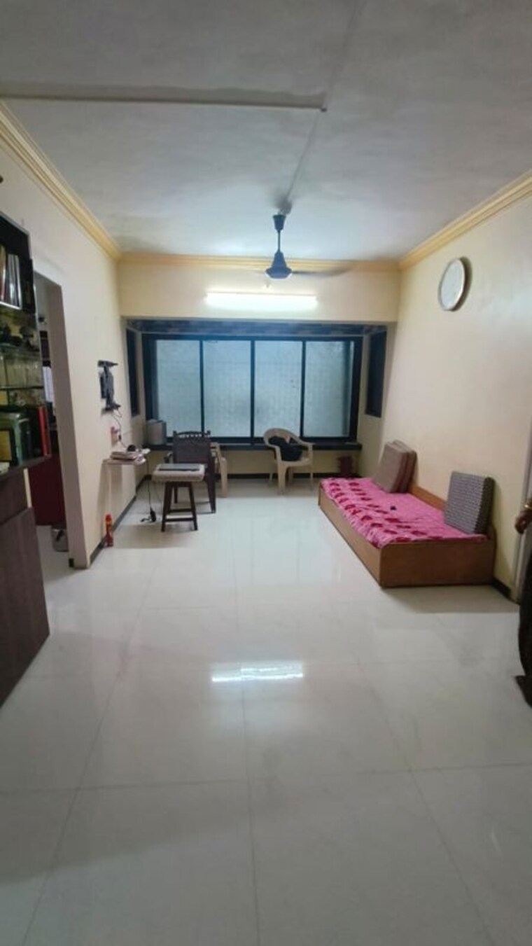 Living Room, mantri-serene 2 Bedroom 850 Sq.Ft. Apartment In Goregaon East Mumbai 10137941